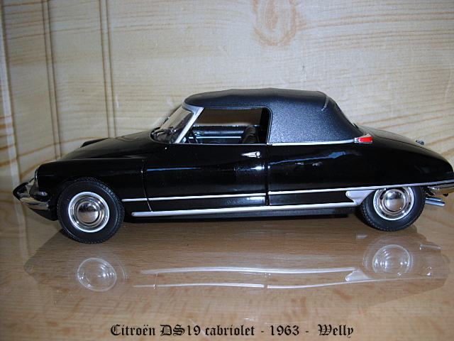 9_DS19 černý 1963 (Welly)-1/24