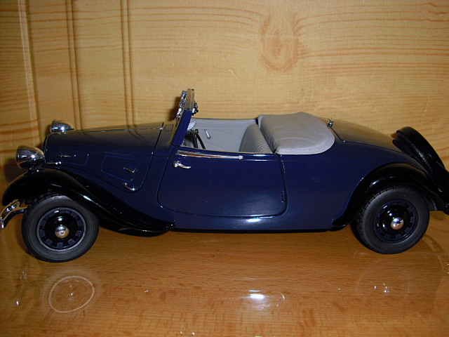 2_11 Traction Avant cabrio 1938 (Solido)-1/18