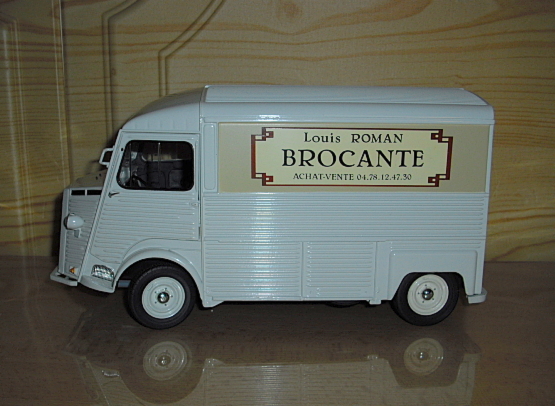 1_HY kasten "Louis Brocante" 1969 (Solido)-1/18
