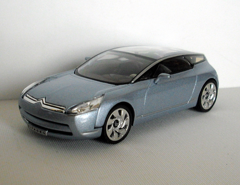 7_C-Airdream  concept car 2002 (Norev) -1/43