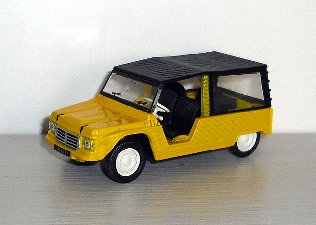 110_Méhari Vintage žlutá 1984 (Mondo Motors)