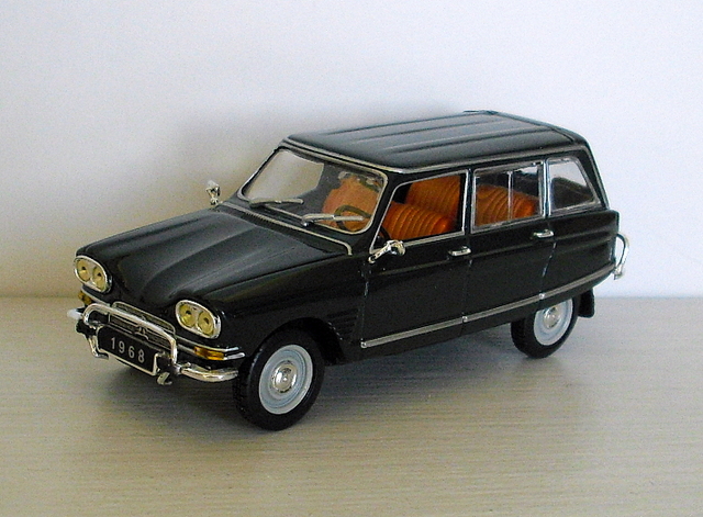 3_Ami 6 break club tm. zelená 1968 (Altaya) -1/43