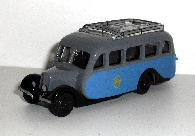 22_U23 Autocar 1947 (Norev)-1/87